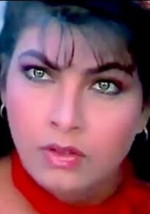 Kimi Katkar Movies, News, Songs & Images - Bollywood Hungama