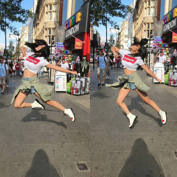 ON THE SETS: Akshay Kumar sports a salt and pepper look on Housefull 4 sets in London ON THE SETS: Akshay Kumar sports a salt and pepper look on Housefull 4 sets in London