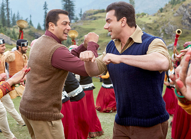 Tubelight10 (8)